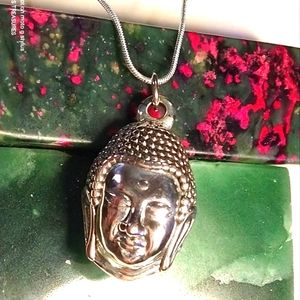 ⭐3-D BUDDHA, ON 18 OR 22" CHAIN. MEASUREMENTS BELOW! (NC-1699363)